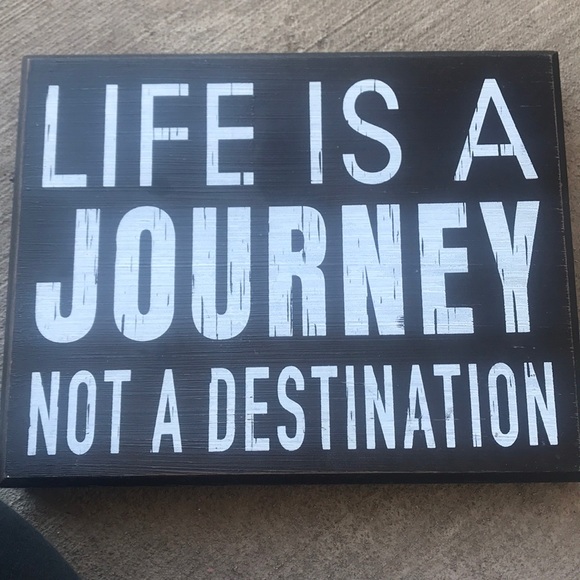 Decor - Picture 5 of 5